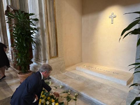 McCaul lays a flower on Pope Francis' tomb