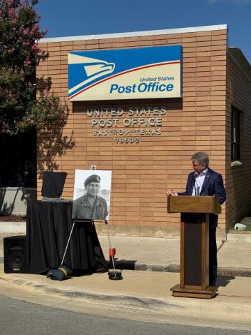 McCaul delivers remarks at ceremony